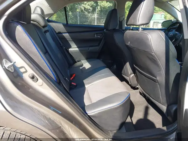 5YFBURHE6HP734015 2017 TOYOTA COROLLA - Image 8