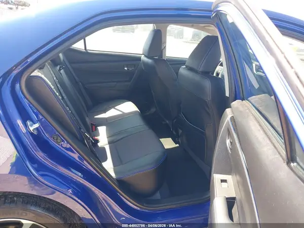 5YFBURHE6HP734290 2017 TOYOTA COROLLA - Image 8