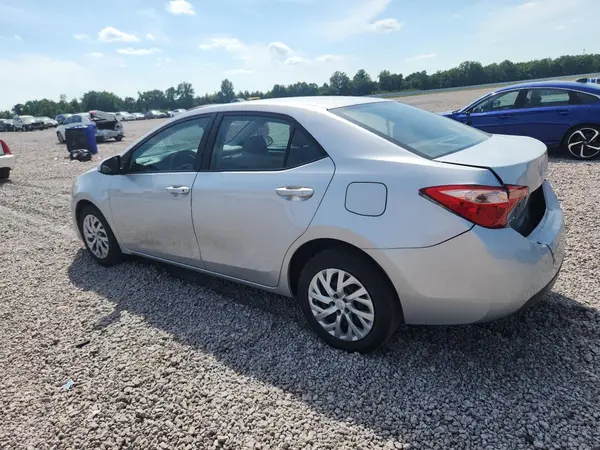 5YFBURHE6HP735178 2017 TOYOTA COROLLA - Image 2