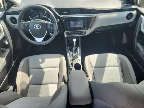 5YFBURHE6HP735178 2017 TOYOTA COROLLA - Image 8
