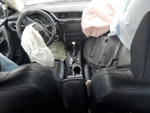 5YFBURHE6JP738703 2018 TOYOTA COROLLA - Image 8