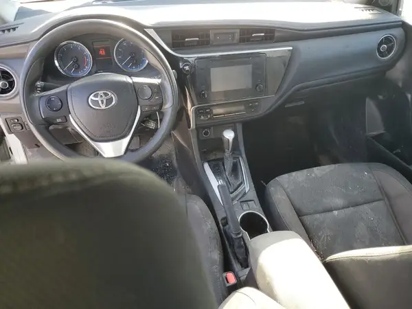 5YFBURHE6JP740029 2018 TOYOTA COROLLA - Image 8