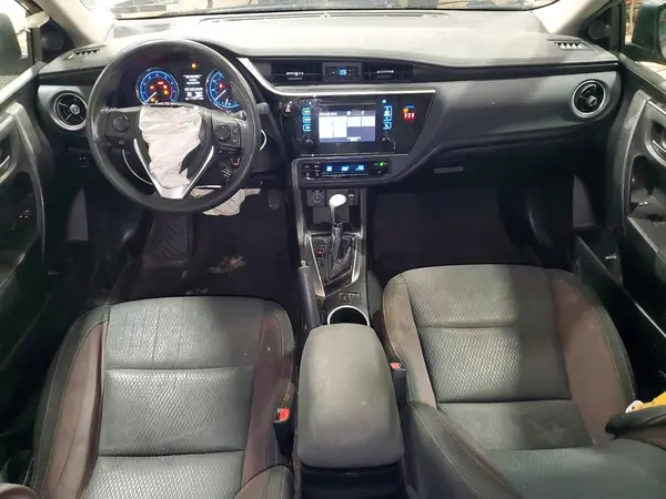 5YFBURHE6JP740600 2018 TOYOTA COROLLA - Image 8