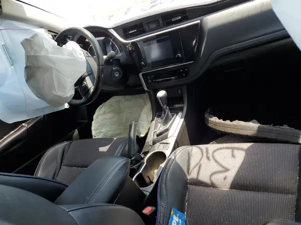 5YFBURHE6JP750382 2018 TOYOTA COROLLA - Image 8
