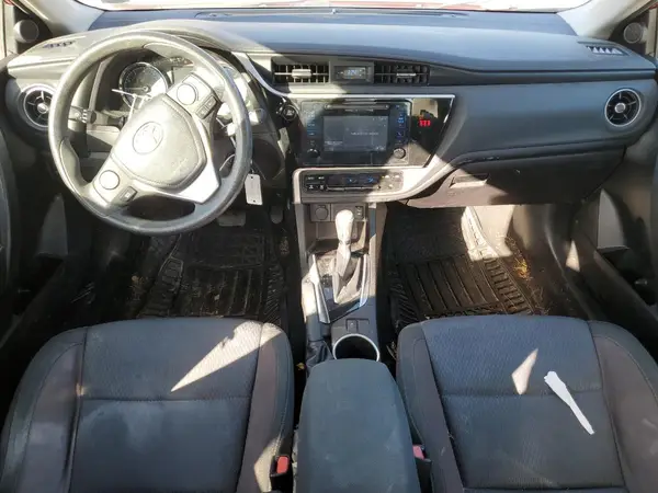 5YFBURHE6JP753380 2018 TOYOTA COROLLA - Image 8