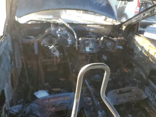 5YFBURHE6JP753962 2018 TOYOTA COROLLA - Image 8