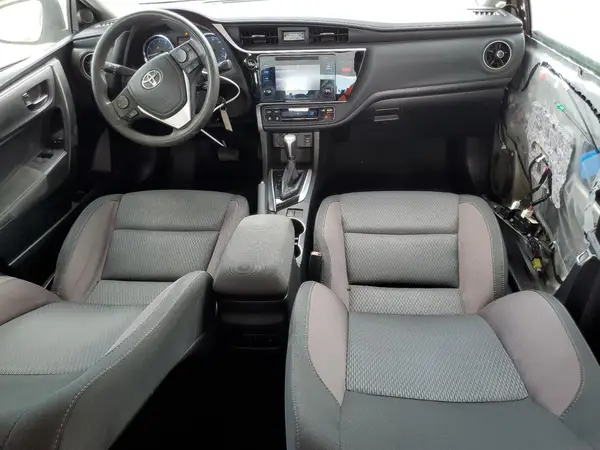 5YFBURHE6JP754660 2018 TOYOTA COROLLA - Image 8