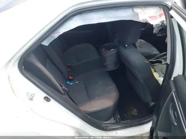 5YFBURHE6JP757722 2018 TOYOTA COROLLA - Image 8