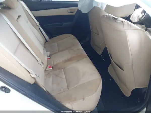 5YFBURHE6JP763133 2018 TOYOTA COROLLA - Image 8