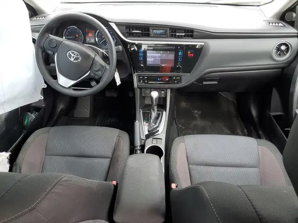5YFBURHE6JP763388 2018 TOYOTA COROLLA - Image 8