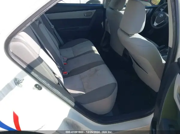 5YFBURHE6JP763438 2018 TOYOTA COROLLA - Image 8