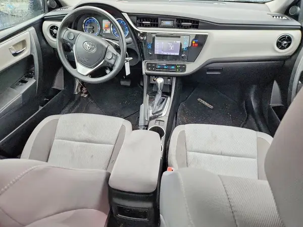 5YFBURHE6JP764590 2018 TOYOTA COROLLA - Image 8