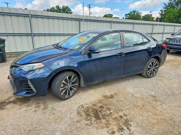 5YFBURHE6JP770275 2018 TOYOTA COROLLA - Image 1
