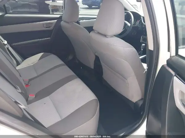 5YFBURHE6JP771054 2018 TOYOTA COROLLA - Image 8