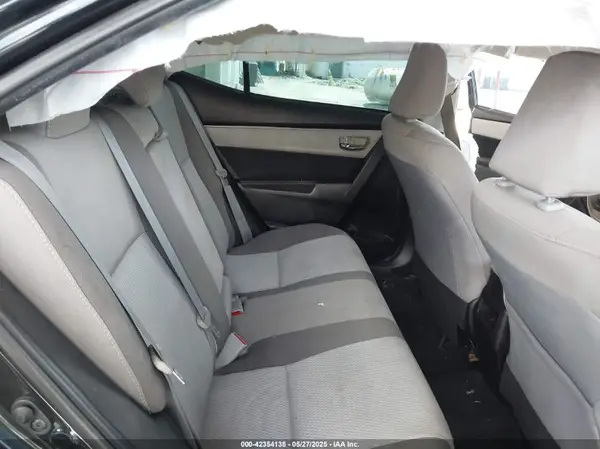 5YFBURHE6JP773158 2018 TOYOTA COROLLA - Image 8