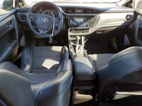 5YFBURHE6JP773371 2018 TOYOTA COROLLA - Image 8