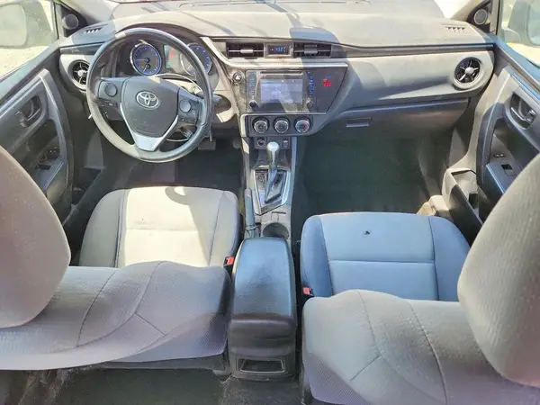 5YFBURHE6JP775914 2018 TOYOTA COROLLA - Image 8