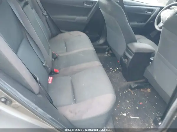 5YFBURHE6JP777209 2018 TOYOTA COROLLA - Image 8