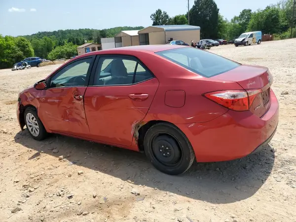 5YFBURHE6JP779736 2018 TOYOTA COROLLA - Image 2