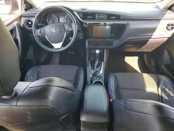 5YFBURHE6JP780594 2018 TOYOTA COROLLA - Image 8
