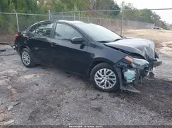 5YFBURHE6JP780935 2018 TOYOTA COROLLA