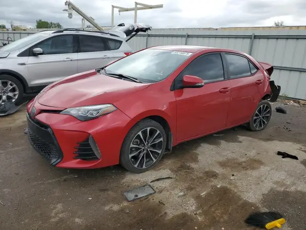 5YFBURHE6JP781700 2018 TOYOTA COROLLA - Image 1