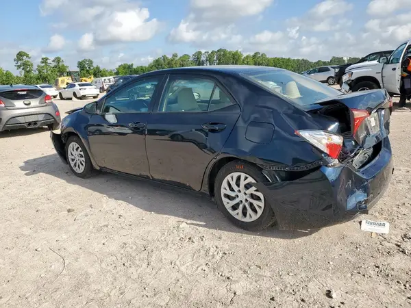 5YFBURHE6JP782006 2018 TOYOTA COROLLA - Image 2