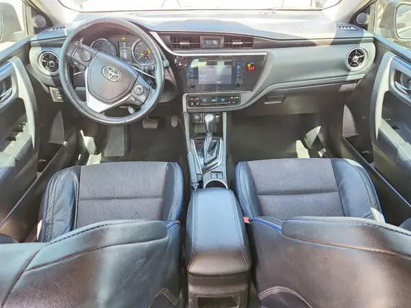 5YFBURHE6JP782796 2018 TOYOTA COROLLA - Image 8