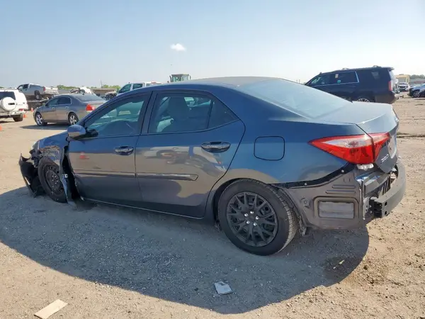5YFBURHE6JP783186 2018 TOYOTA COROLLA - Image 2
