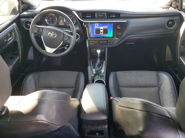 5YFBURHE6JP786413 2018 TOYOTA COROLLA - Image 8