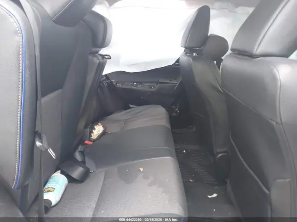 5YFBURHE6JP789795 2018 TOYOTA COROLLA - Image 8