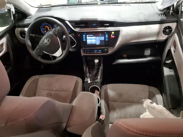5YFBURHE6JP789957 2018 TOYOTA COROLLA - Image 8