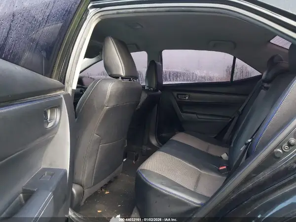 5YFBURHE6JP793474 2018 TOYOTA COROLLA - Image 8