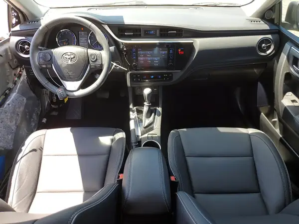 5YFBURHE6JP793720 2018 TOYOTA COROLLA - Image 8