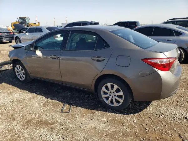 5YFBURHE6JP797167 2018 TOYOTA COROLLA - Image 2