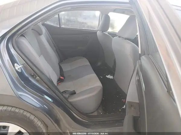 5YFBURHE6JP797993 2018 TOYOTA COROLLA - Image 8