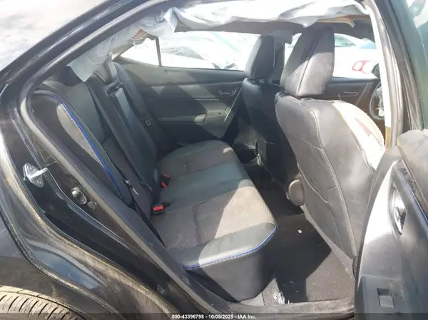 5YFBURHE6JP800746 2018 TOYOTA COROLLA - Image 8