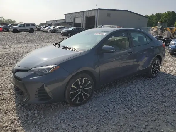 5YFBURHE6JP801847 2018 TOYOTA COROLLA - Image 1