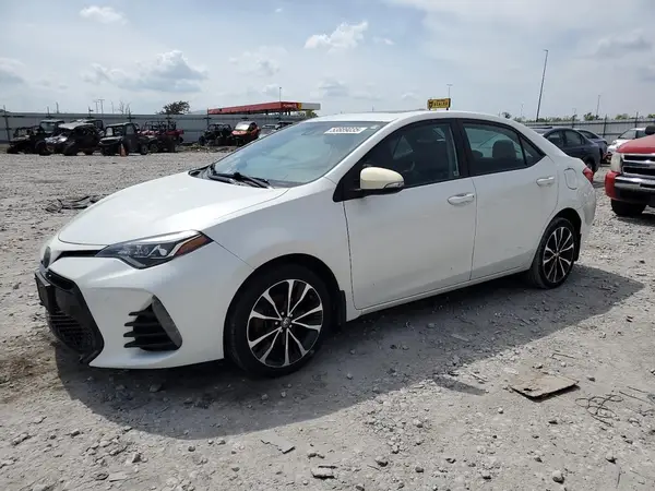 5YFBURHE6JP803386 2018 TOYOTA COROLLA - Image 1