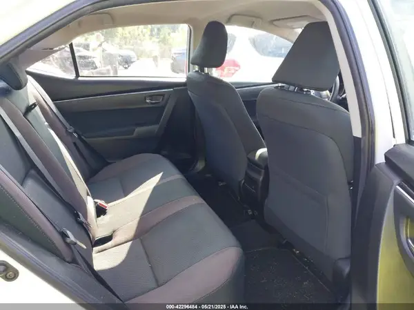 5YFBURHE6JP804554 2018 TOYOTA COROLLA - Image 8