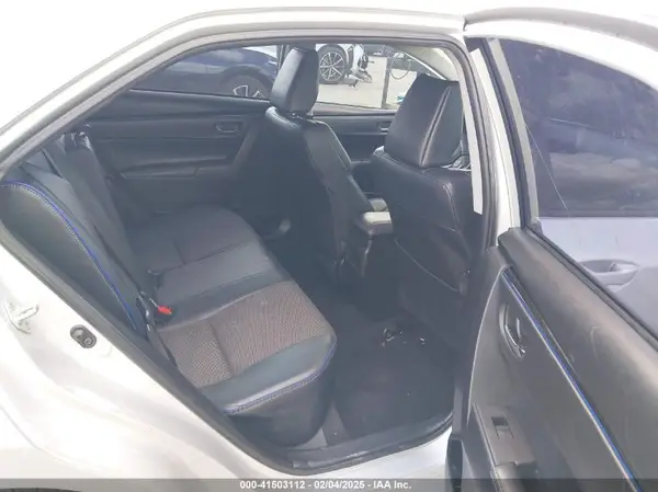 5YFBURHE6JP809527 2018 TOYOTA COROLLA - Image 8