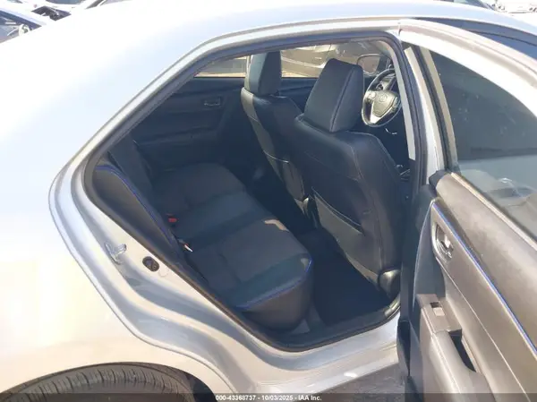 5YFBURHE6JP815599 2018 TOYOTA COROLLA - Image 8