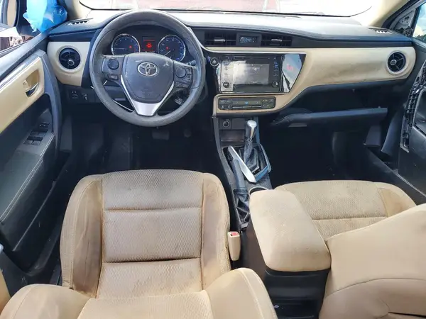 5YFBURHE6JP816851 2018 TOYOTA COROLLA - Image 8