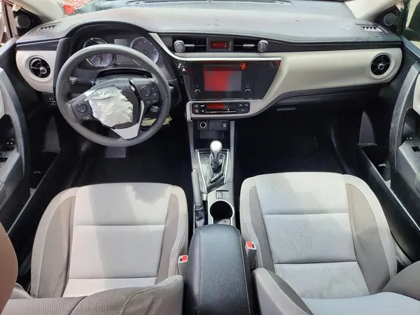 5YFBURHE6JP821547 2018 TOYOTA COROLLA - Image 8