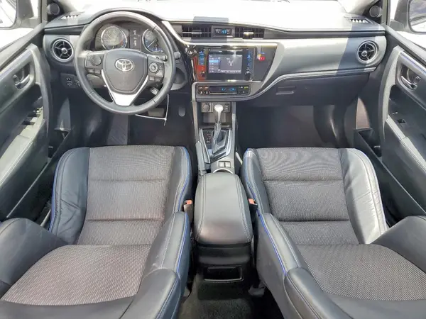 5YFBURHE6JP822360 2018 TOYOTA COROLLA - Image 8