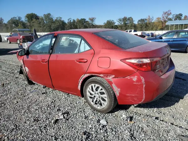 5YFBURHE6JP824710 2018 TOYOTA COROLLA - Image 2