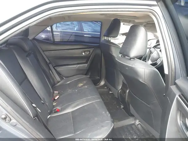 5YFBURHE6JP829891 2018 TOYOTA COROLLA - Image 8