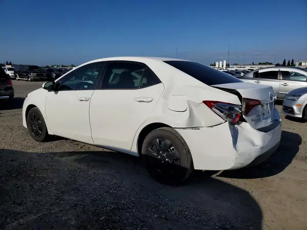 5YFBURHE6JP837358 2018 TOYOTA COROLLA - Image 2