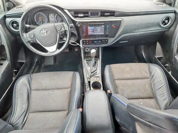 5YFBURHE6JP840258 2018 TOYOTA COROLLA - Image 8