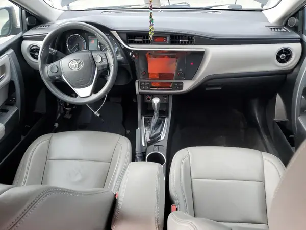 5YFBURHE6JP842897 2018 TOYOTA COROLLA - Image 8